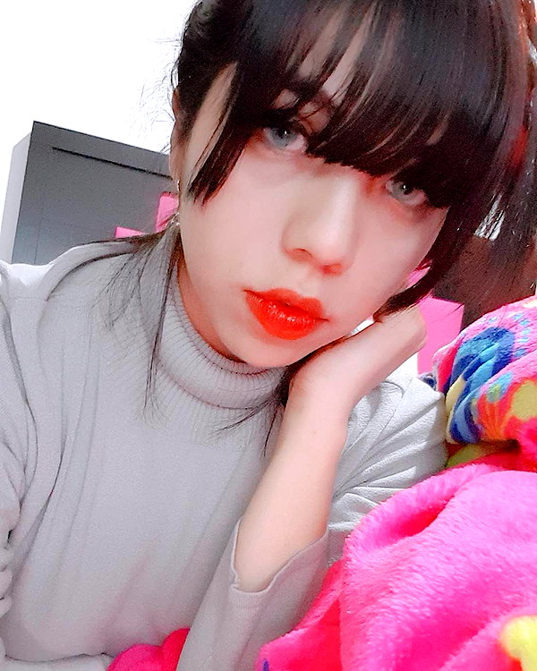 karemy.chi instagram image archive image