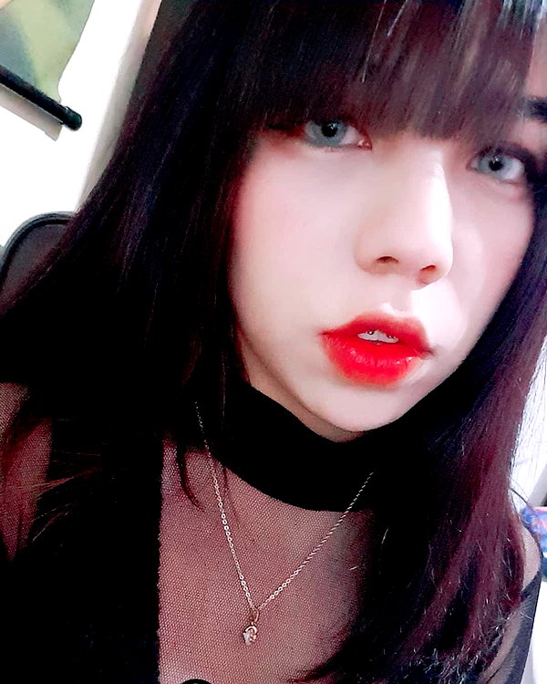 karemy.chi instagram image archive image