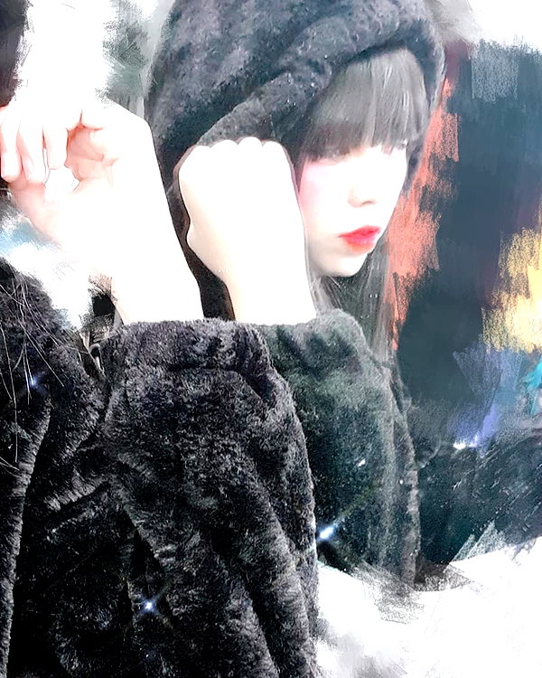 karemy.chi instagram image archive image