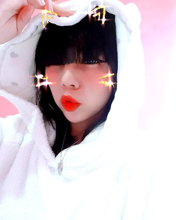 karemy.chi instagram image archive image
