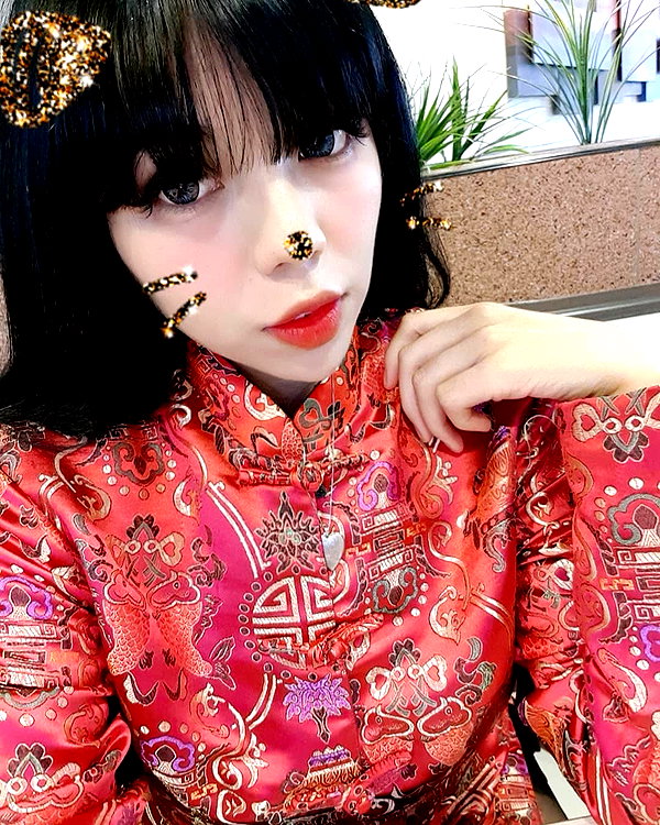 karemy.chi instagram image archive image