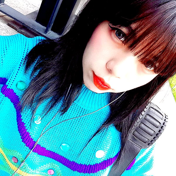 karemy.chi instagram image archive image