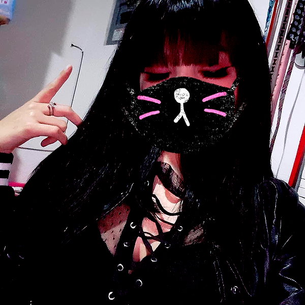 karemy.chi karemy.chi archive image