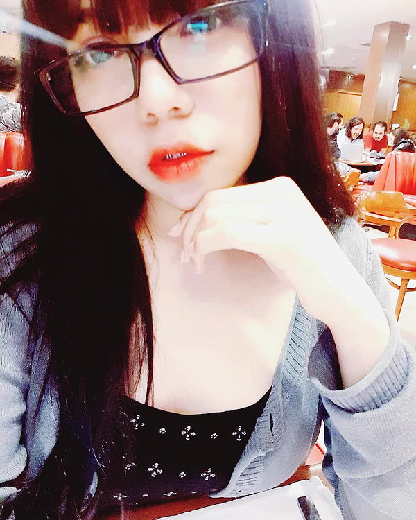 karemy.chi instagram image archive image