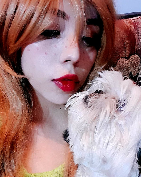 karemy.chi instagram image archive image