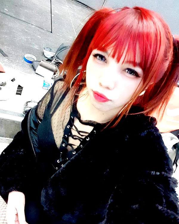 karemy.chi instagram image archive image