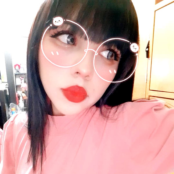 karemy.chi instagram image archive image