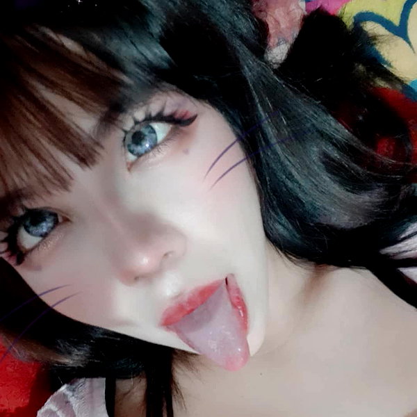 karemy.chi instagram image archive image
