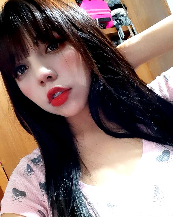 karemy.chi instagram image archive image