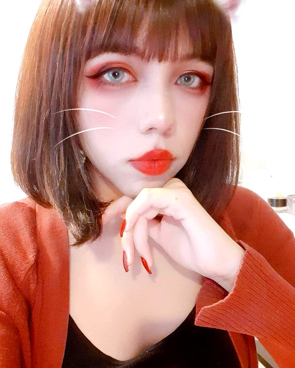 karemy.chi instagram image archive image