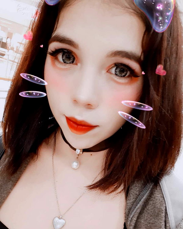 karemy.chi instagram image archive image