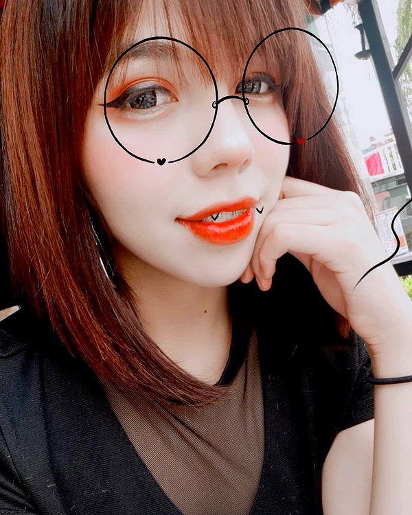 karemy.chi instagram image archive image