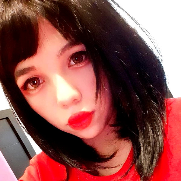 karemy.chi instagram image archive image