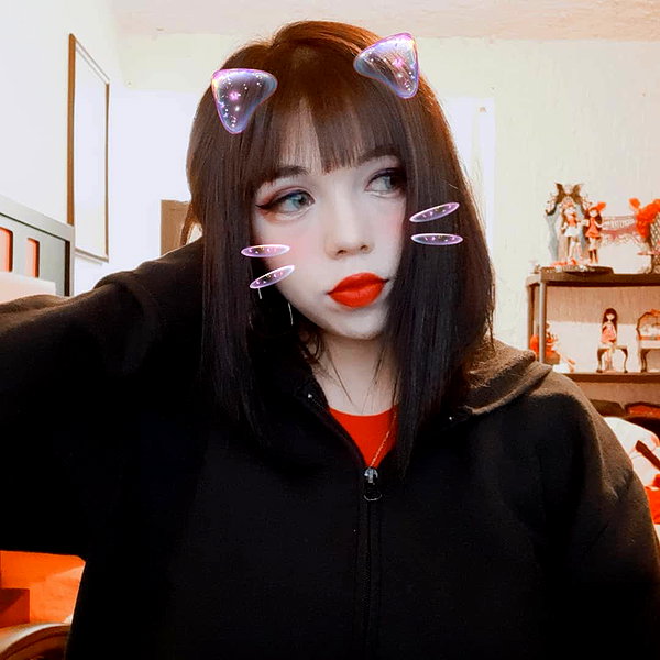 karemy.chi instagram image archive image