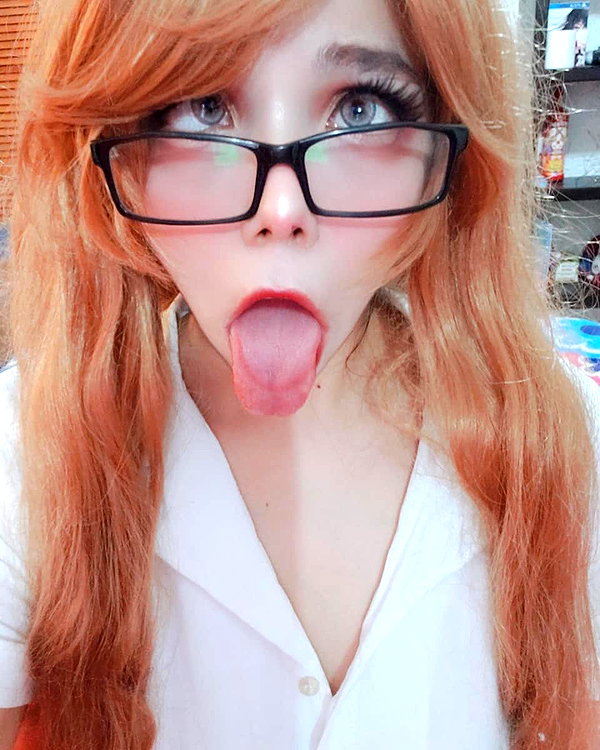 karemy.chi instagram image archive image