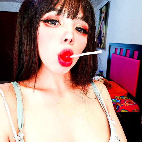 karemy.chi instagram image archive image