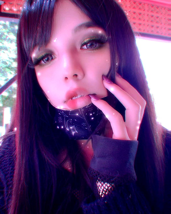 karemy.chi instagram image archive image