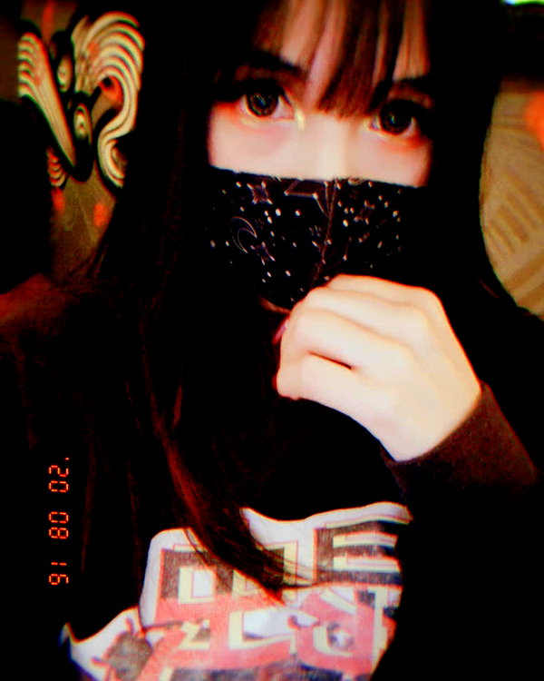 karemy.chi instagram image archive image