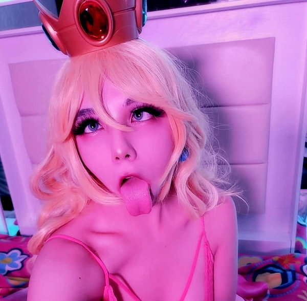 karemy.chi instagram image archive image