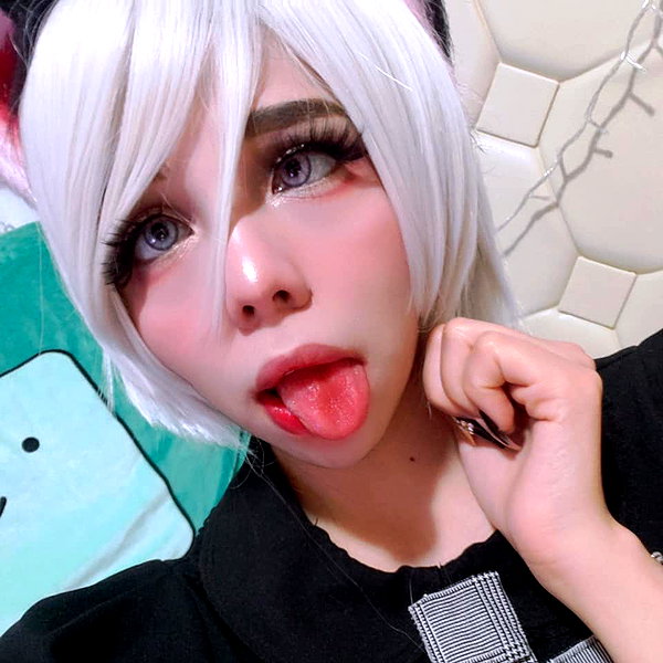 karemy.chi instagram image archive image