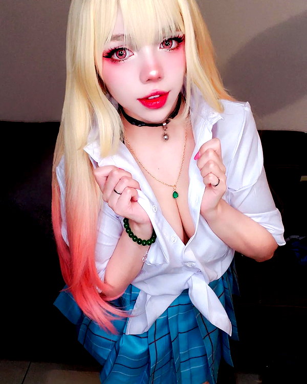karemy.chi instagram image archive image