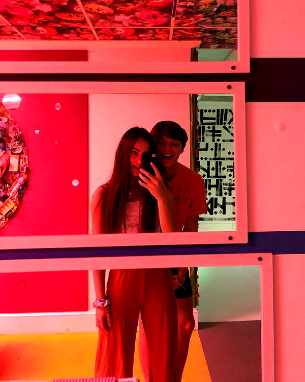 katelynernst3 instagram image archive image