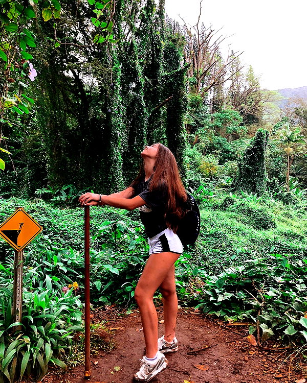 katelynernst3 instagram image archive image