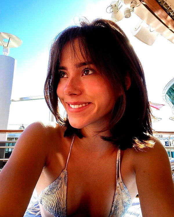 katelynernst3 instagram image archive image