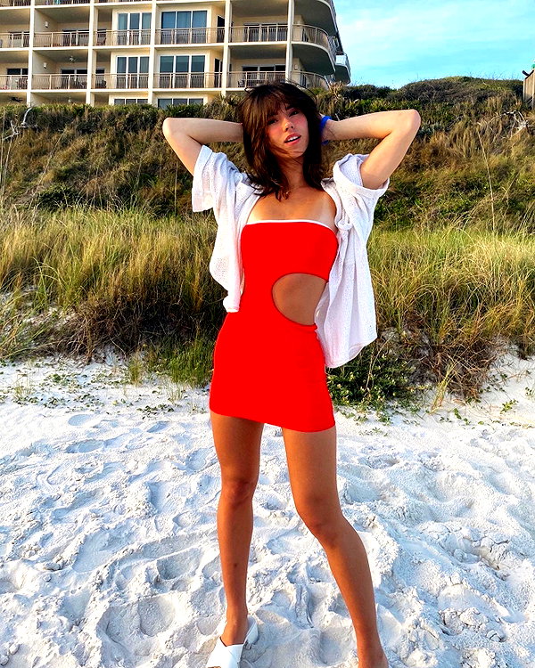 katelynernst3 instagram image archive image
