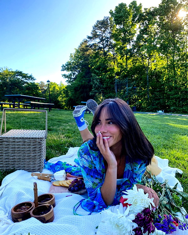 katelynernst3 instagram image archive image