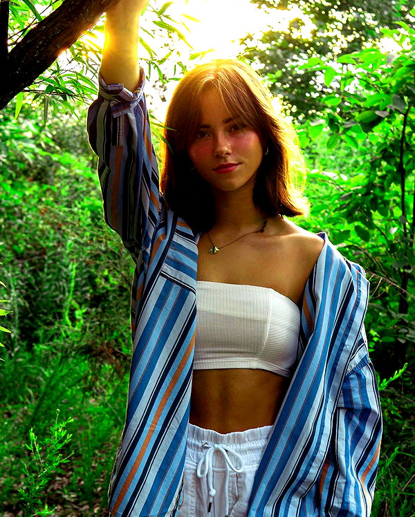 katelynernst3 instagram image archive image