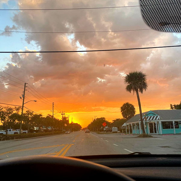 katelynernst3 instagram image archive image