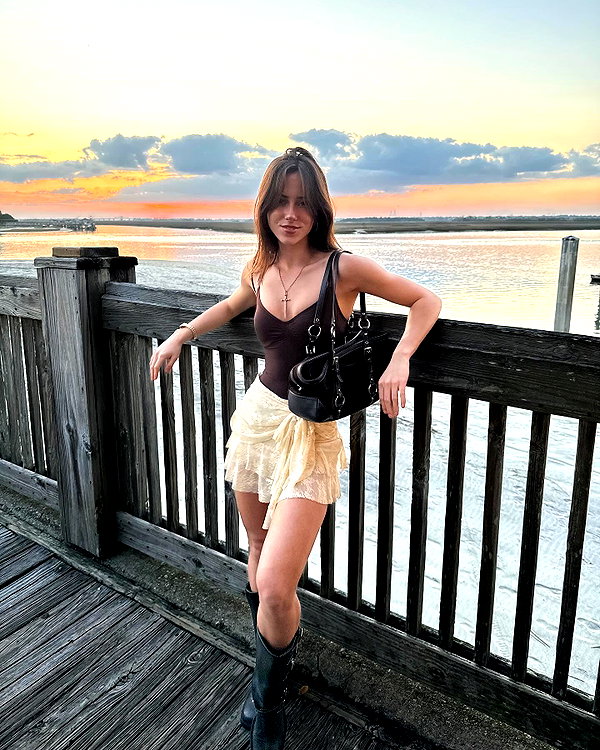 katelynernst3 instagram image archive image