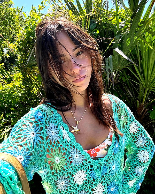 katelynernst3 instagram image archive image