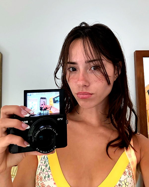 katelynernst3 instagram image archive image