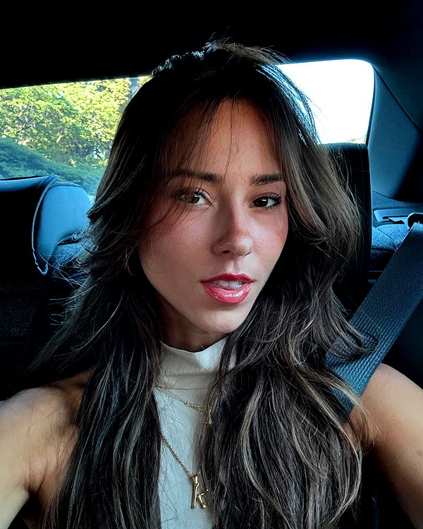 katelynernst3 instagram image archive image
