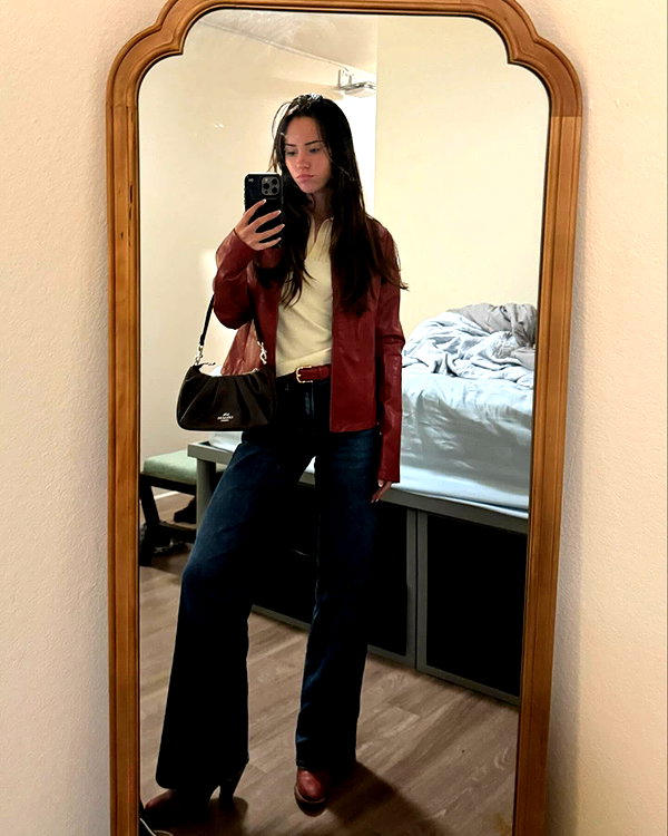 katelynernst3 instagram image archive image