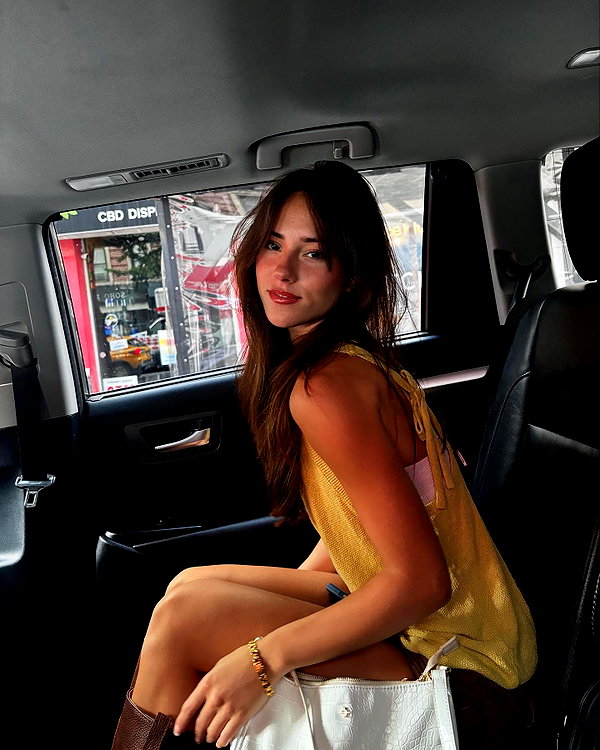 katelynernst3 instagram image archive image