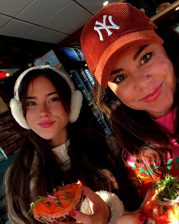 katelynernst3 instagram image archive image