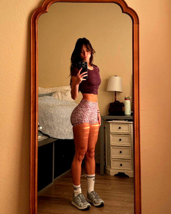 katelynernst3 instagram image archive image