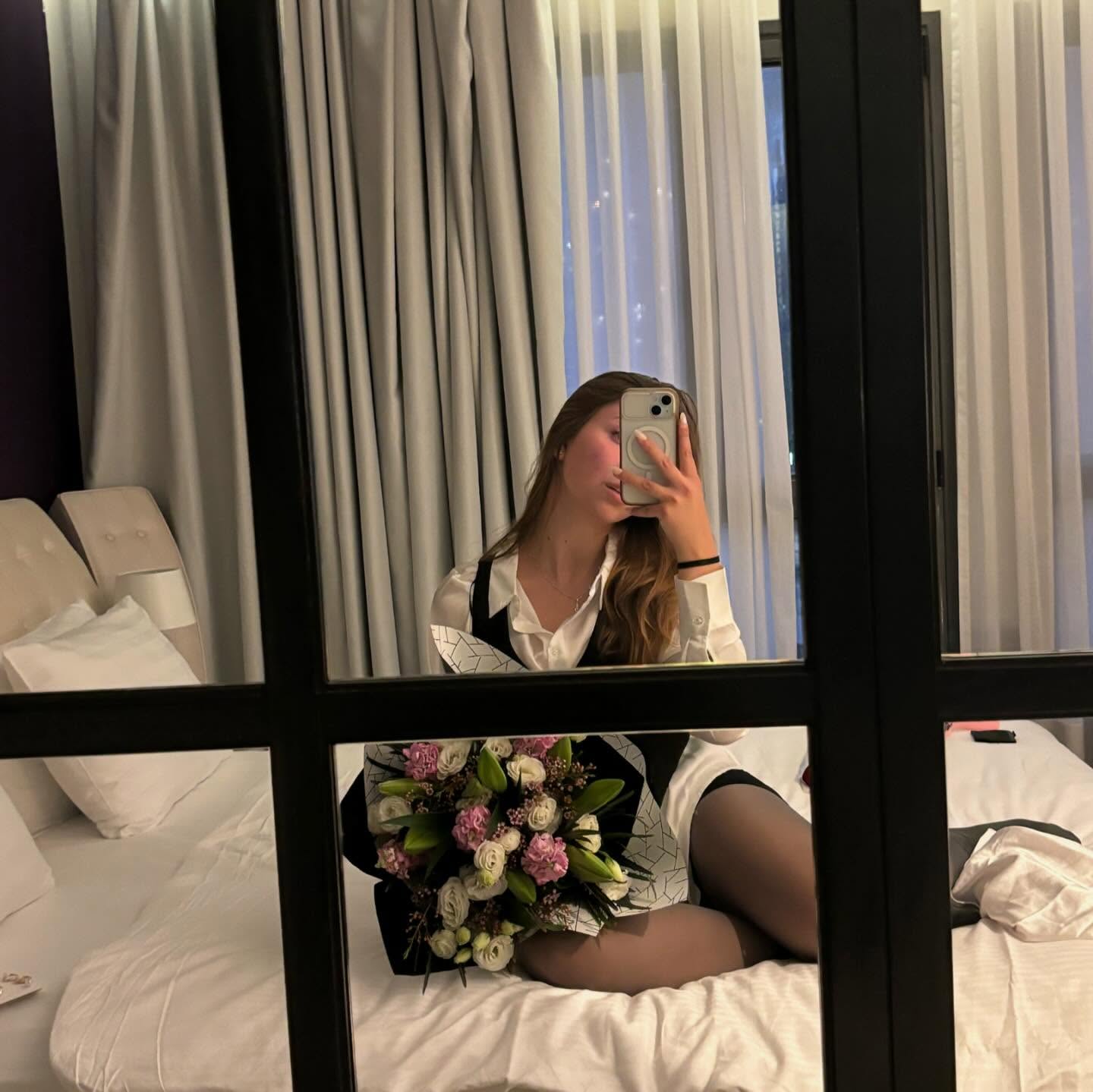 katia_z.k instagram image archive image