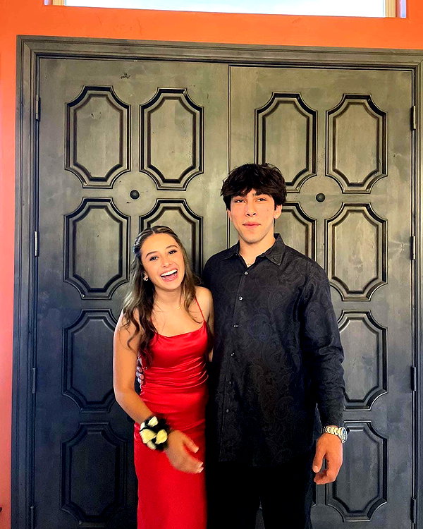 katiaarreolaa instagram image archive image