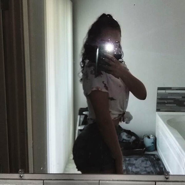 keira.daniella instagram image archive image
