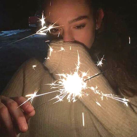 keira.daniella instagram image archive image