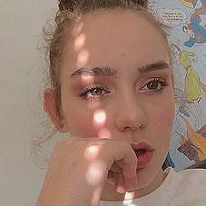 keira.daniella instagram image archive image