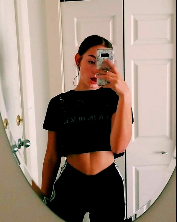 keira.daniella instagram image archive image