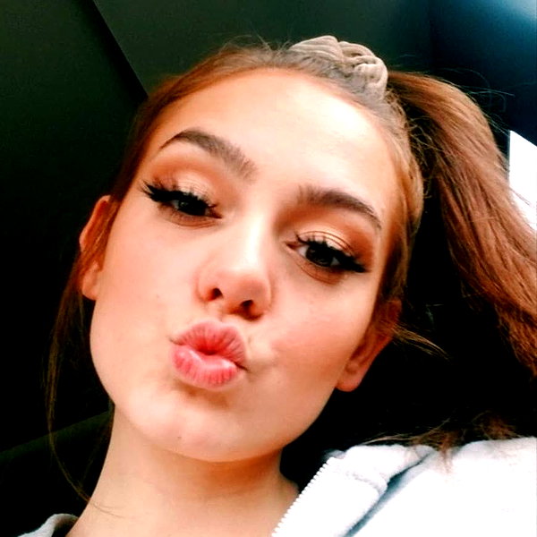 keira.daniella instagram image archive image