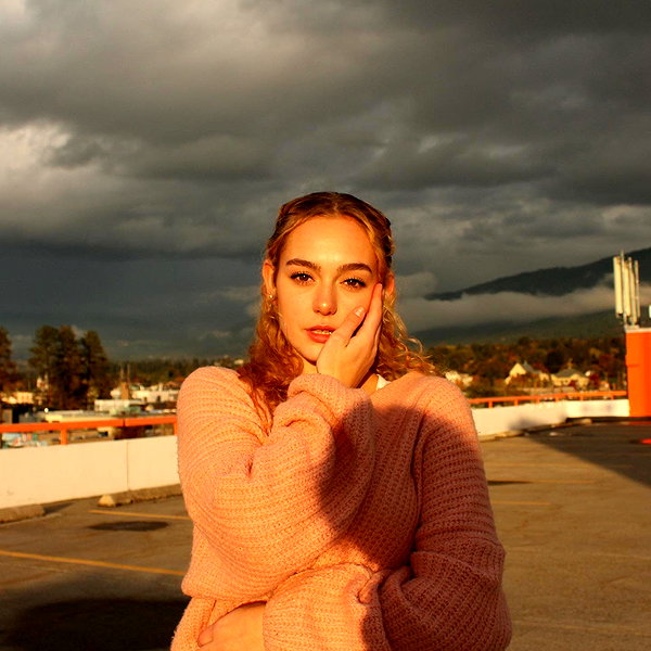 keira.daniella instagram image archive image