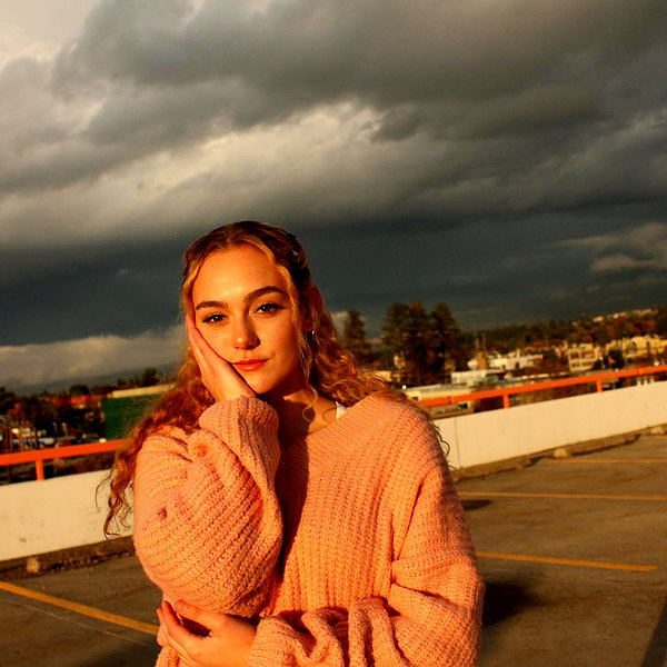 keira.daniella instagram image archive image