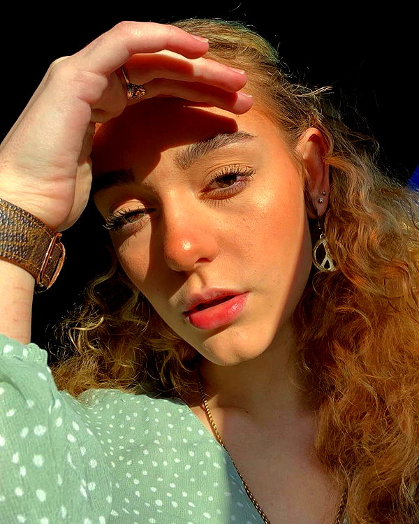 keira.daniella instagram image archive image